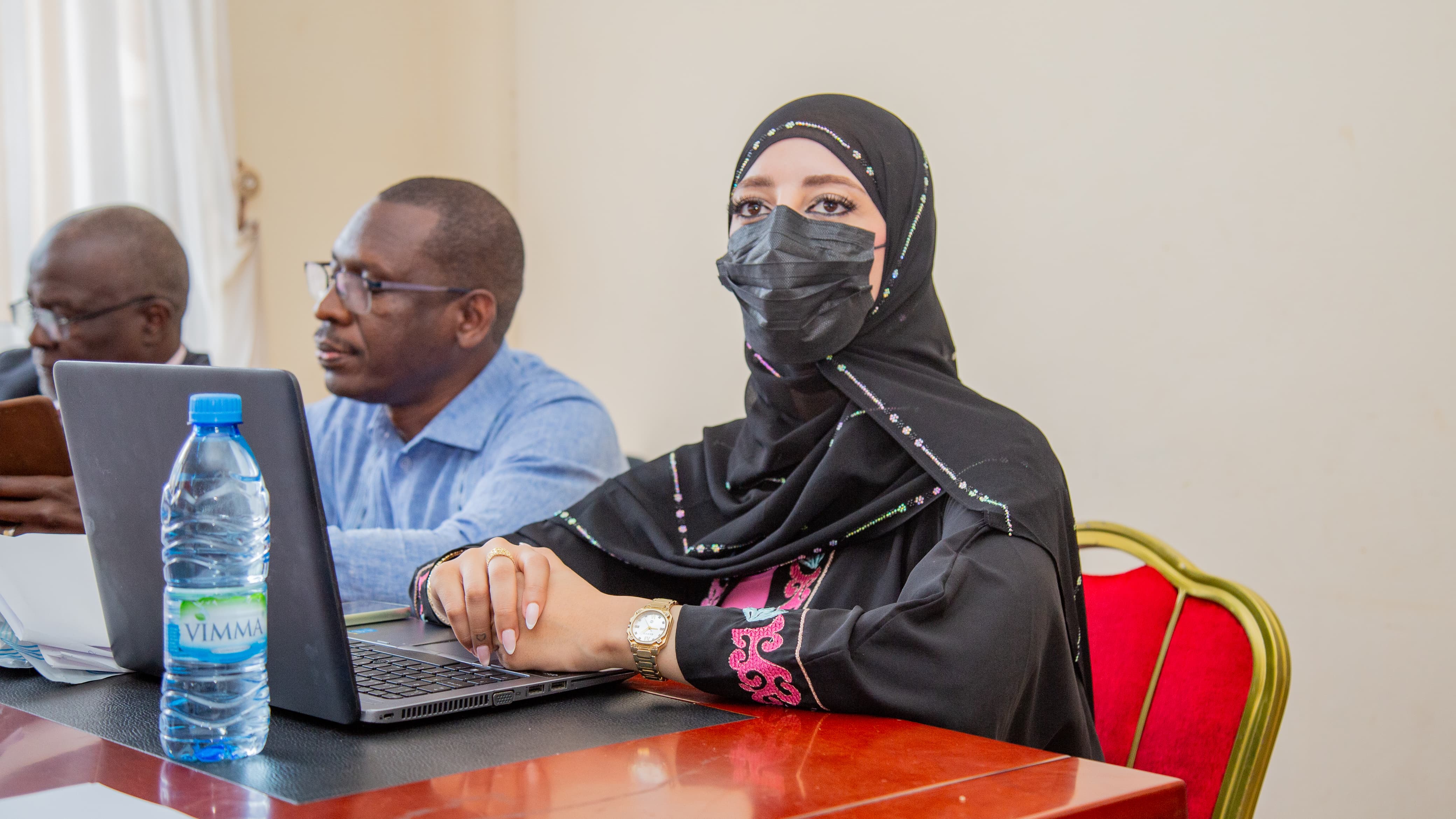 Présence professionnelle lors d'un événement médical en Afrique